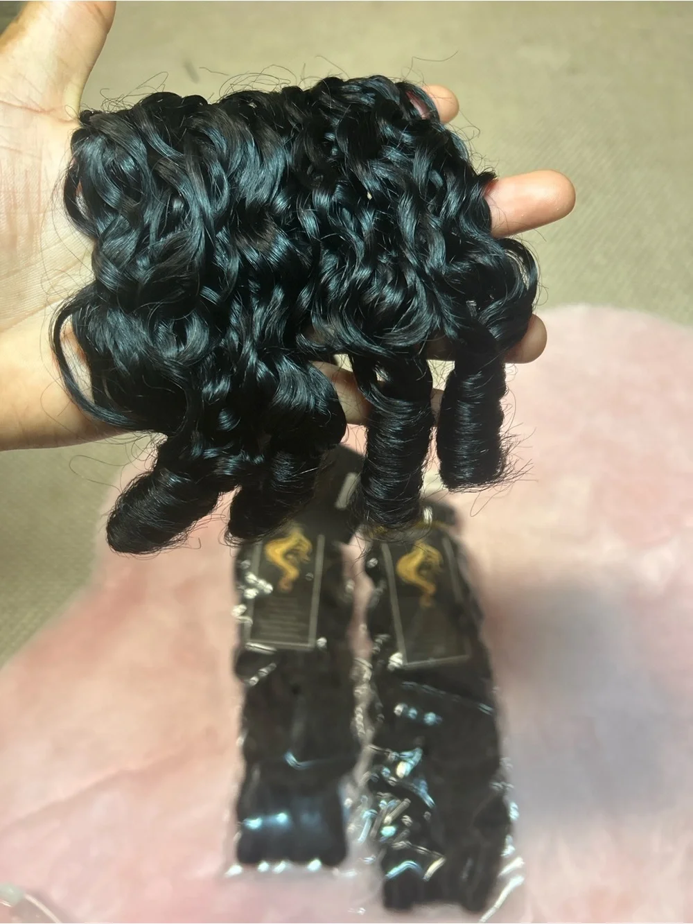 Natural Black Curly Clip-In Hair Extensions for Women - Seamless Volume